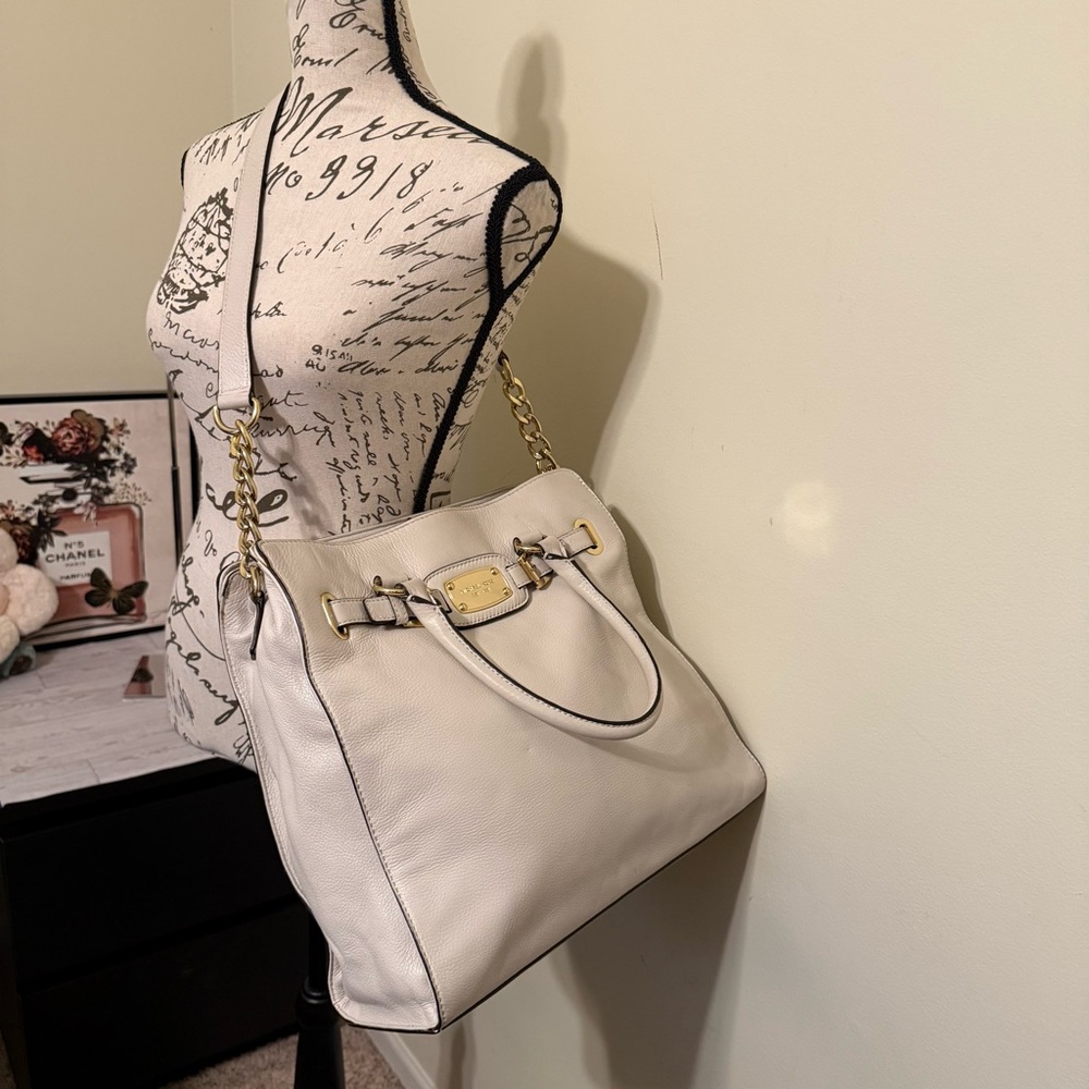 Vintage Michael Kors Hamilton Cream Leather Handbag - Picture 9 of 15